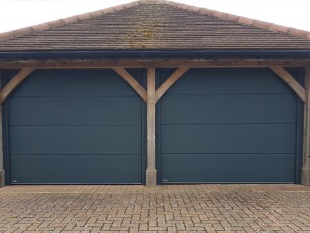 Insulated L Rib Sectional Door